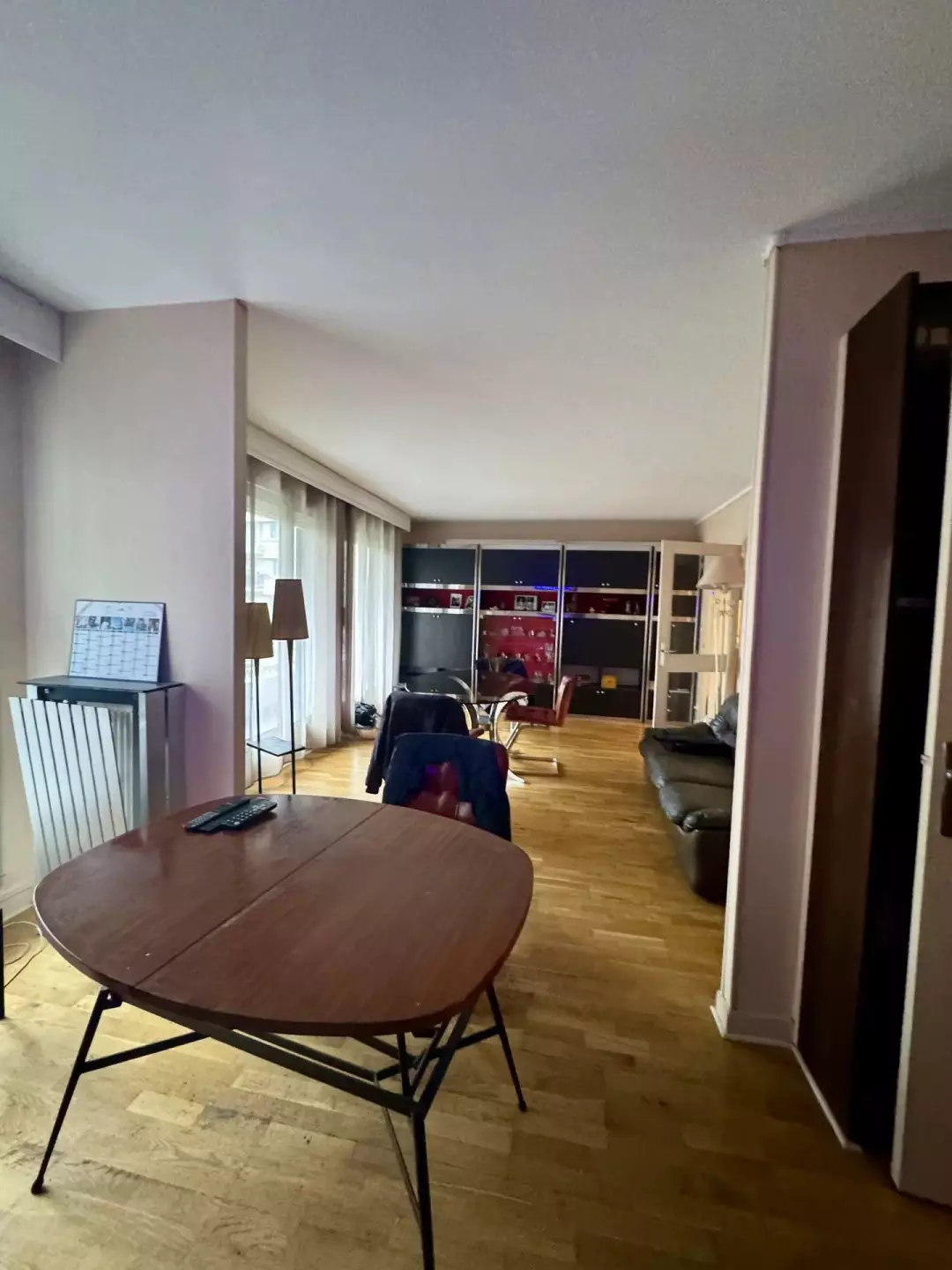 Séjour de l'appartement à vendre à Montreuil 93