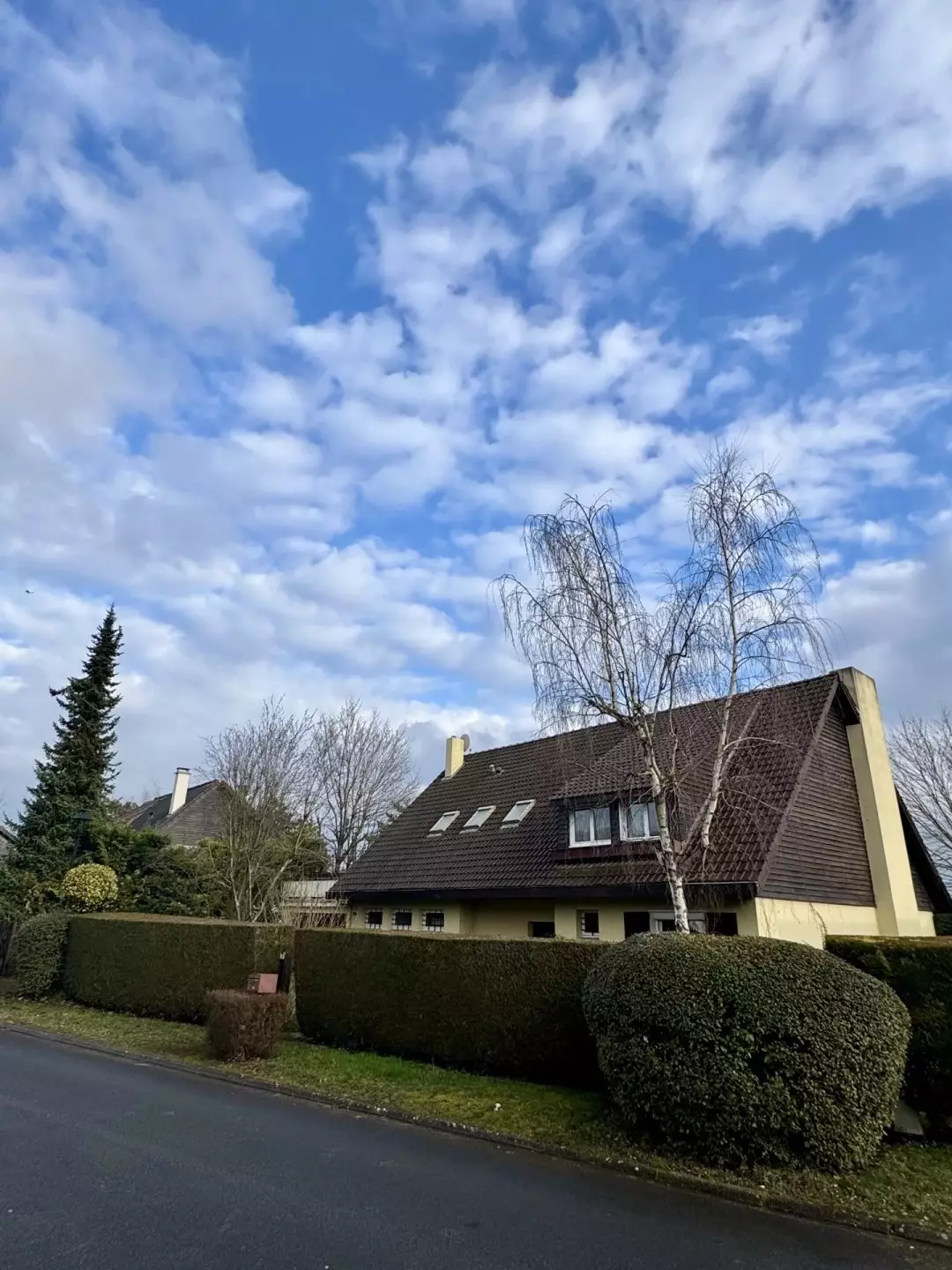 Maison à vendre à Chavenay 78450 - Vue depuis la rue