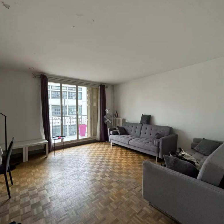 Salon de l'appartement à Colombes 92