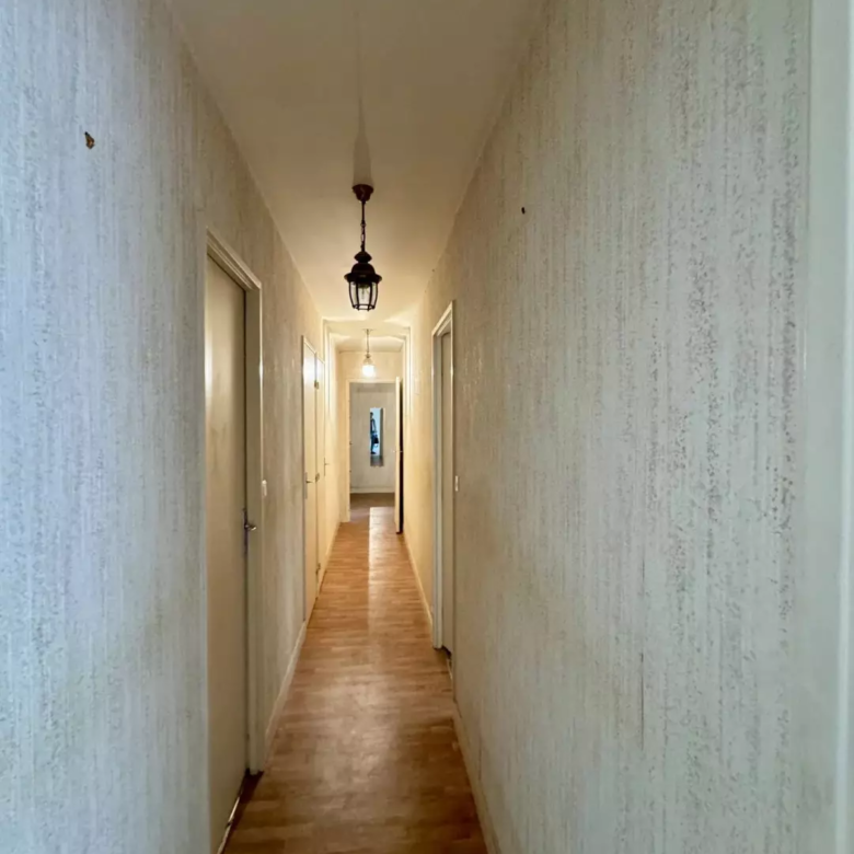 Couloir de l'immeuble