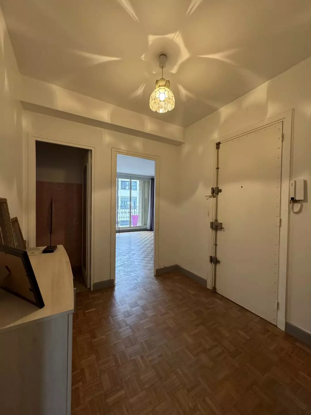 Entrée de l'appartement à vendre à Colombes - vue 2