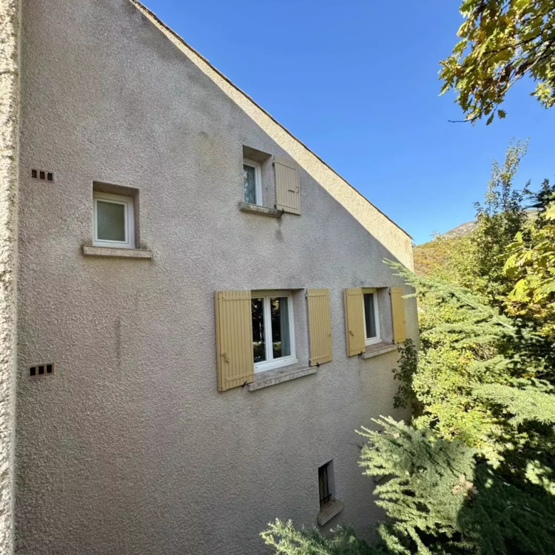 Pignon 2 de la maison à vendre à Digne-les-Bains