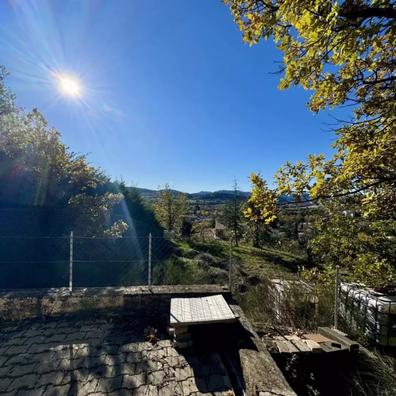 Terrasse de la maison à vendre à Digne-les-Bains
